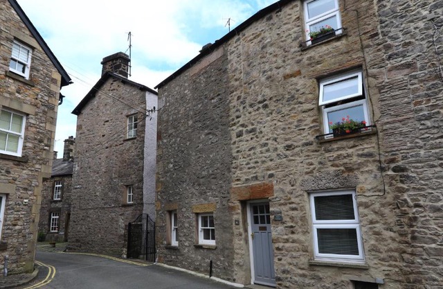 Back Cottage