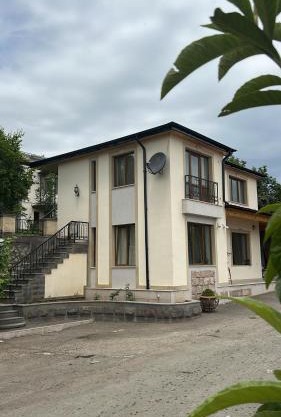 Badam Hotel