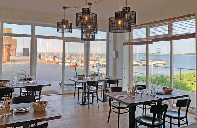 Bades Huk Marina Hotel