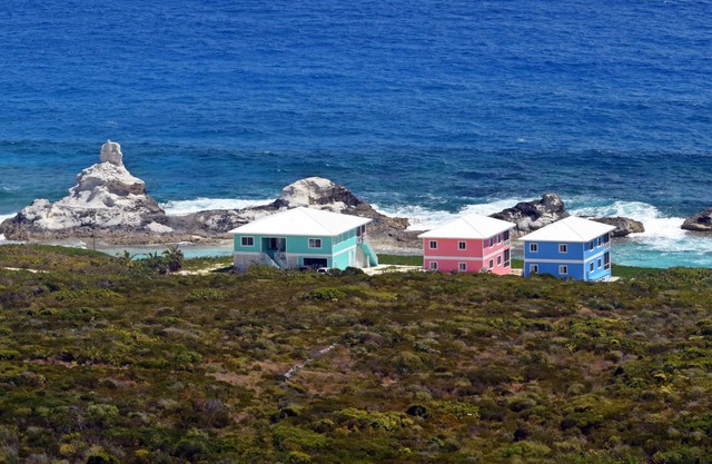Bahama Dreamin 1 Bed 1 Bath Oceanfront Villa with Amazing Views