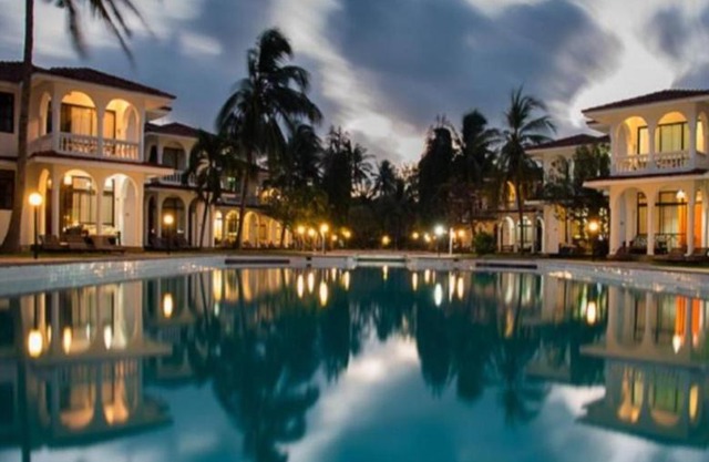 BAHARI HOLIDAY RESORT