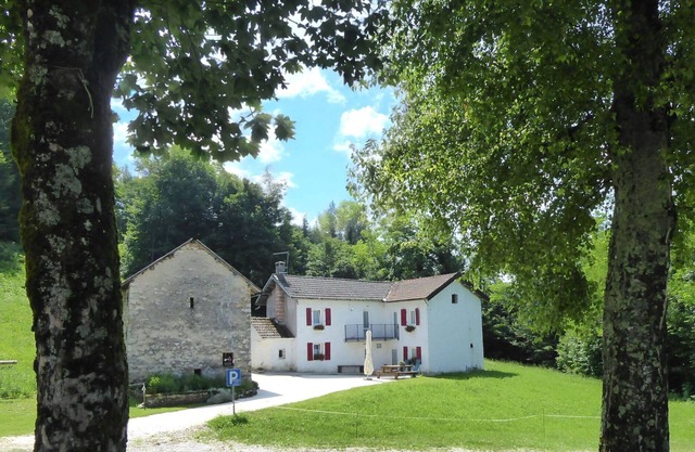 Baita Tersilia Near Lake And Mountain Veneto