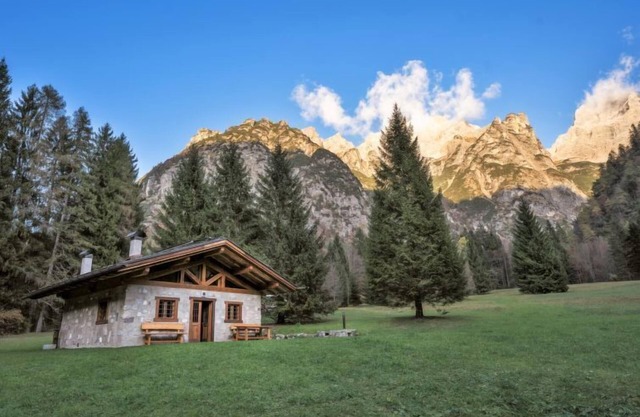 Baita Valon Alpine Hideaway by Interhome