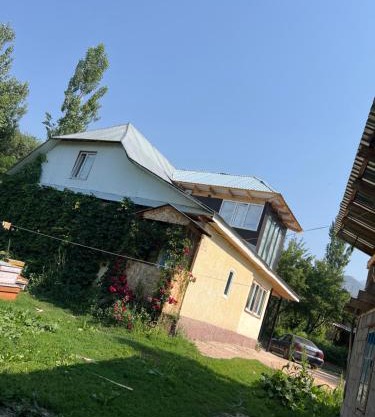 Bakyt guest house