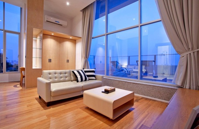 Balcony Seaside Sriracha Hotel & Serviced Apartments