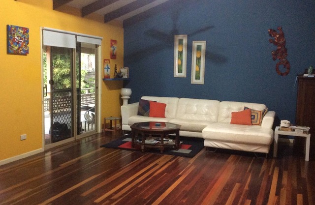 Ball Bay Beachouse Beauty, Beachfront property