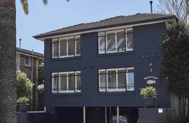 Ballantyne at Mosman Serviced Apartment