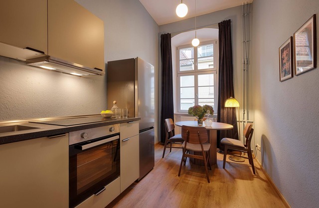 Balthasar Neumann Apartment - by homekeepers