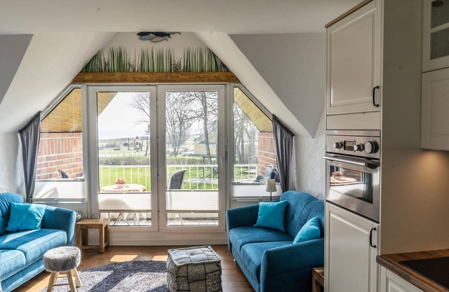 Baltic Sea view - 1st floor, balcony, shower, washing machine, swimming pool, infrared cabin