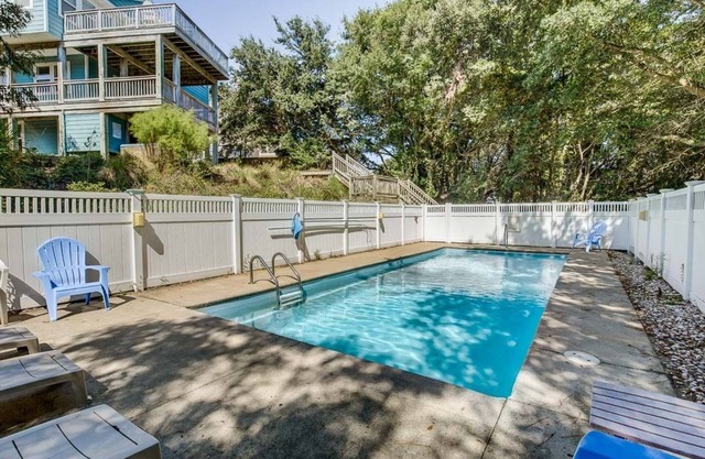 Bama Breeze | Sound Side | Private Pool, Hot Tub | Kitty Hawk