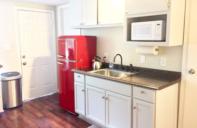Bamboo House Studio - Clean and Cozy Apartment ready just for you!