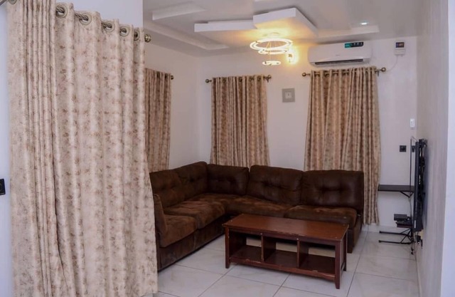 Bamgbose Apartments in Surulere, Lagos Nigeria