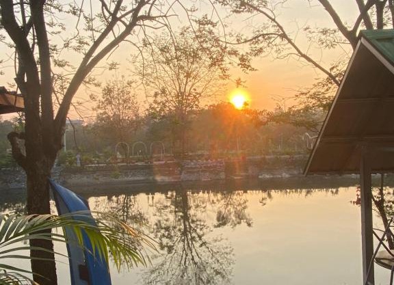 Ban Lake View