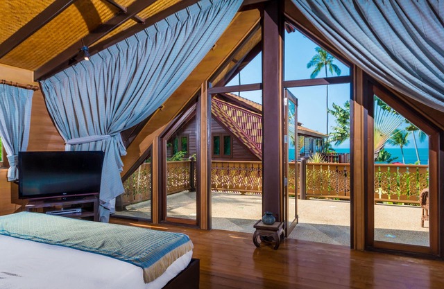 Bang Po Beach Holiday Villa, Coconut Paradise Resort