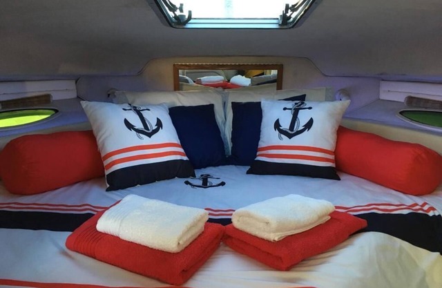 Barco Hotel - Sleep Boat