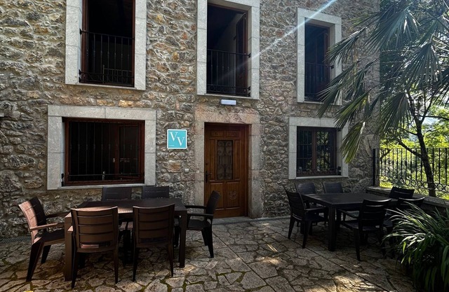 "BARDALES HOUSE"