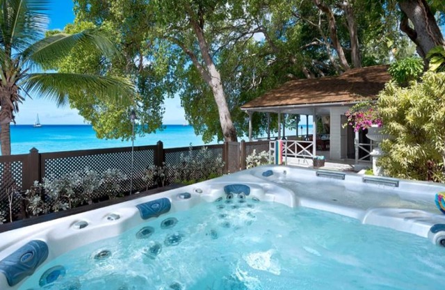 Barefoot Luxury At Its Best - A 2 Bedroom Beach Rental With Stunning Sea Views
