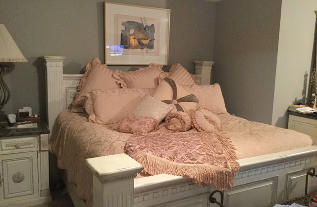 Bargain housing Minutes from Tryon International Equestrian Center
