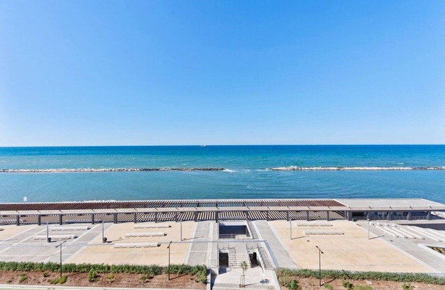 Bari Waterfront Apartment