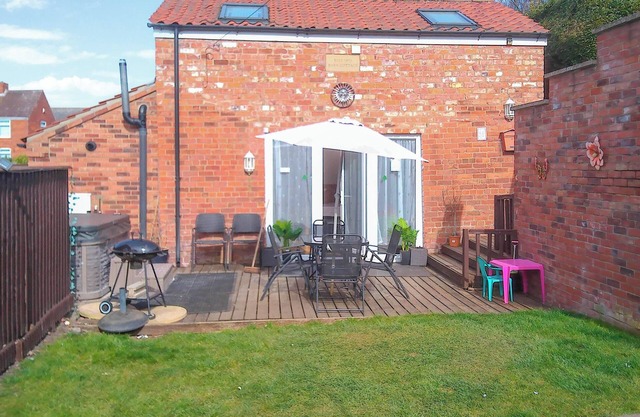 Barn Cottage - E5560
