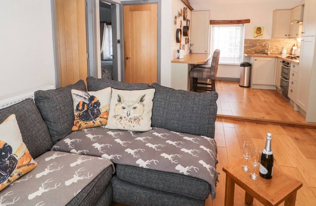 BARN OWL, family friendly, luxury holiday cottage in Kirkby Lonsdale