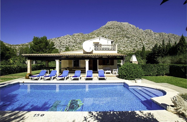 BARRACA. Haven of peace 10 just min. walk to the center