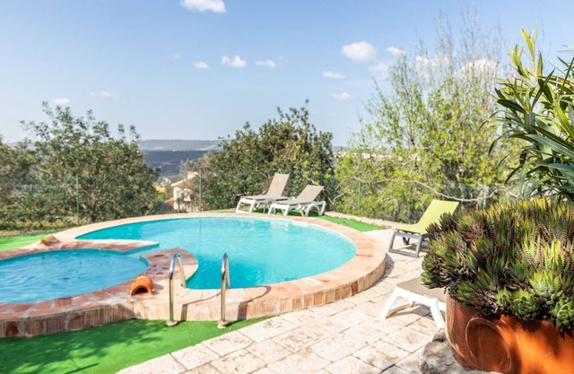 Bartsia Orange Villa, Wifi, Parking, Balcony, Swiming Pool, Garden,!New!