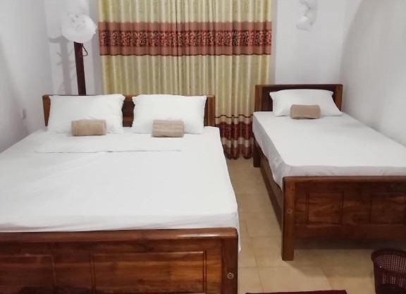 BAS Balcony Homestay