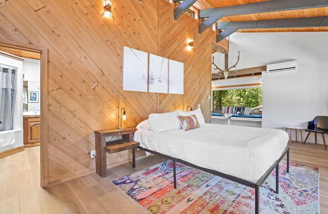 Basecamp Lodge - Cabin 2