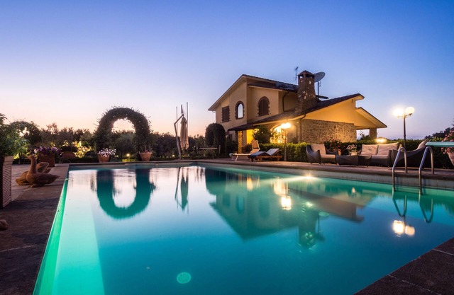 Bassano House-Villa with pool