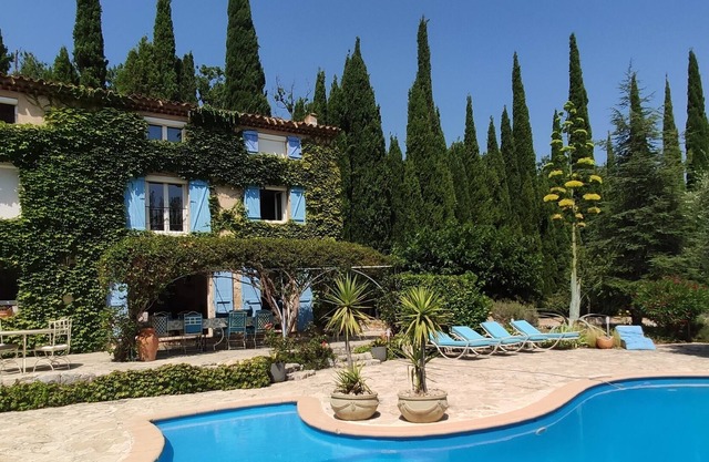 Bastide, calm and greenery