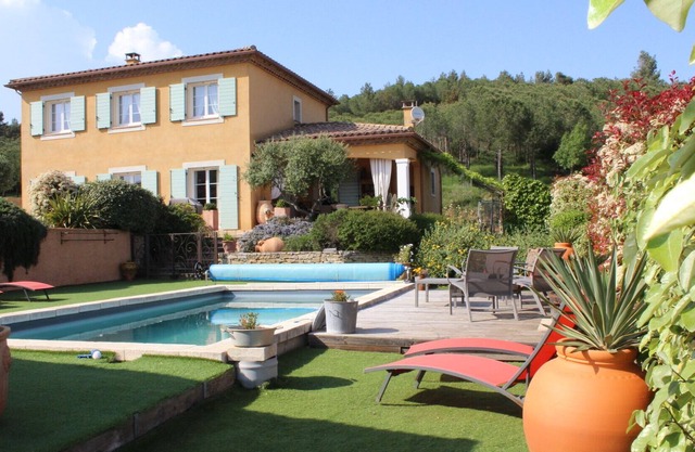 Bastide in nature