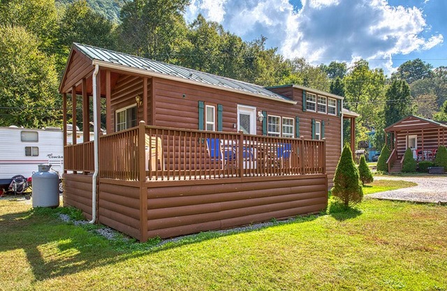 Bat Cave, Tiny Log Cabin (#11) - 3rd Cabin on left
