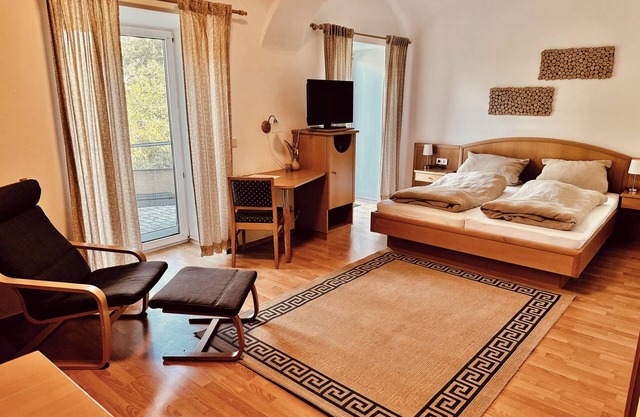 Bauer Wirt`s one-room apartment