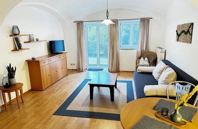 Bauer Wirt`s Zwei-zimmer-wohnung