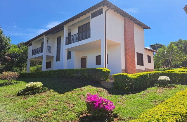 Baviera Elite House – Exclusivity, Space, and Stunning Views in Barichara