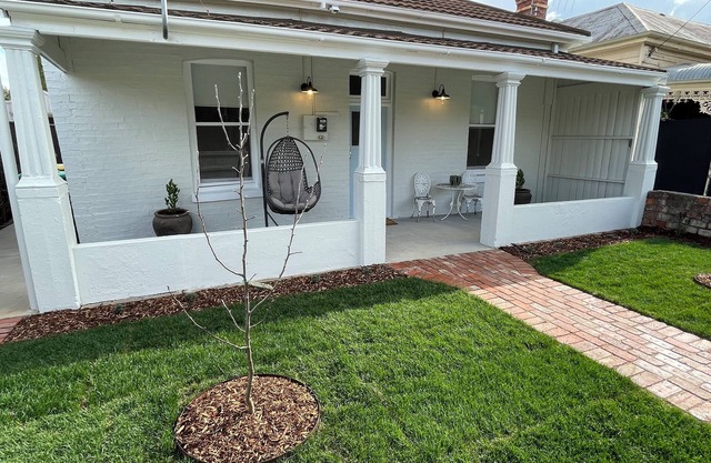 Baxter Cottage - Renovated & Centrally Located