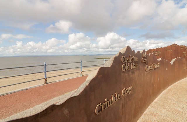 BAY COTTAGE NO 7, pet friendly, country holiday cottage in Morecambe