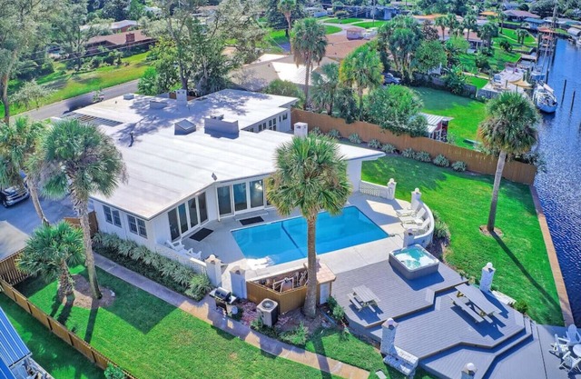 Bay Shore - Pool, Bay Access, Boat Rental
