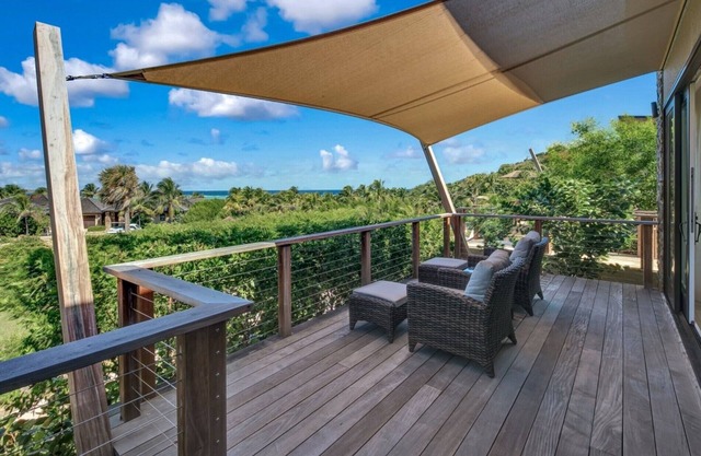 Bay Suite by Fantasia Villas