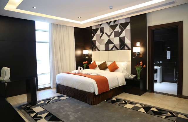 Bayat Suites