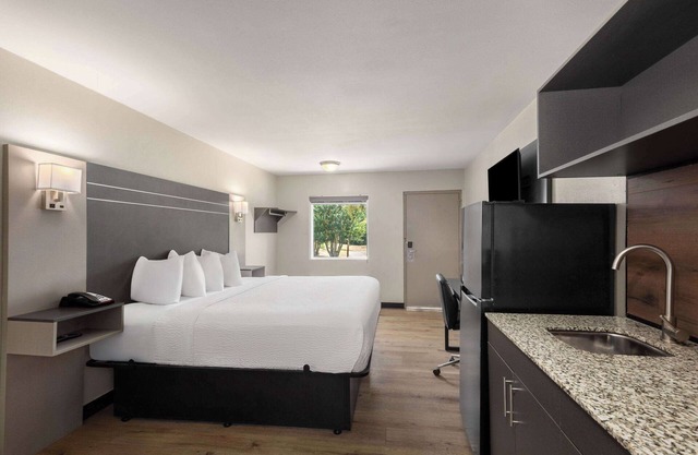 Baymont by Wyndham Dothan