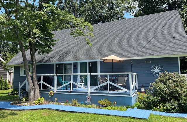 Bayside Cottage, near Rehoboth-sleeps 8!