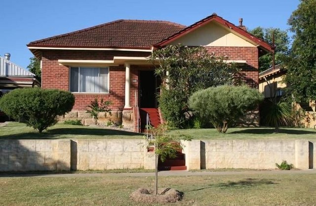 Bayswater Views holiday home