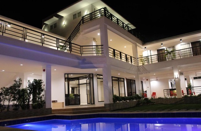 Be-ing Suites