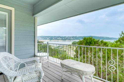 Beach and Pool Access at Lake Travis Family Getaway!