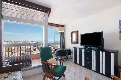 Beach Apartment with Ocean view