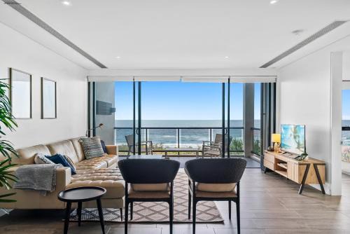 Beach Chalet 7 - Coastal Bliss at Sunrise Beach