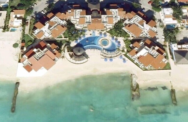 Beach Condo, Playa Del Carmen, Mexico! 333W