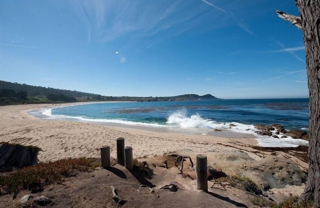 Beach Front Cottages with Stunning Views.